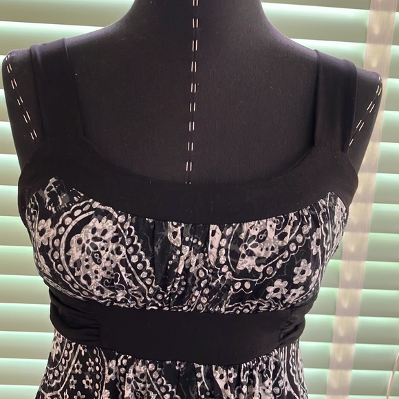 Paisley pattern dress by Ruby Rox - Picture 2 of 6